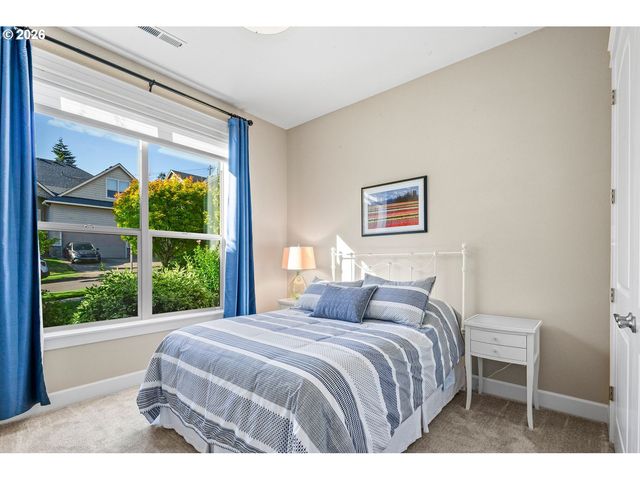 12481 Se VERLIE St, Happy Valley, OR 97086