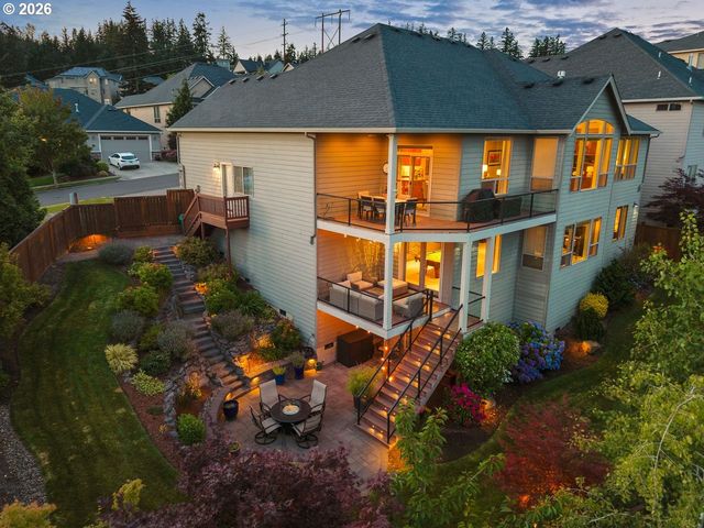 12481 Se VERLIE St, Happy Valley, OR 97086