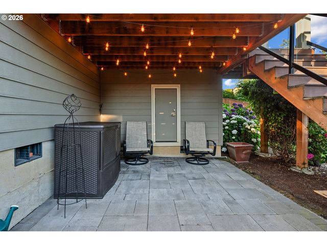 12481 Se VERLIE St, Happy Valley, OR 97086