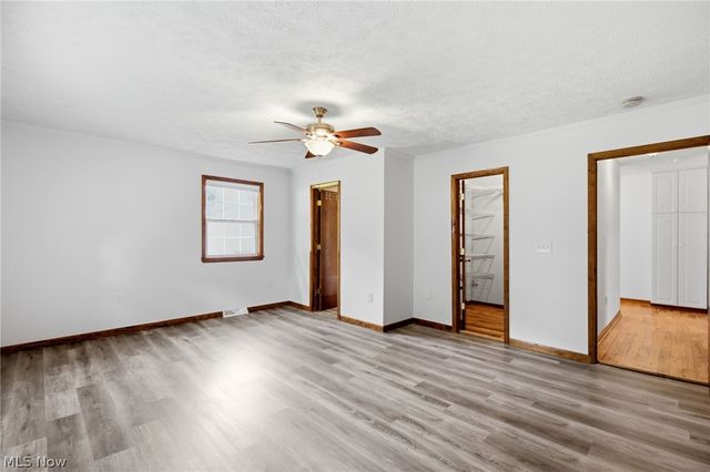 33749 Kenilworth Road, Eastlake, OH 44095