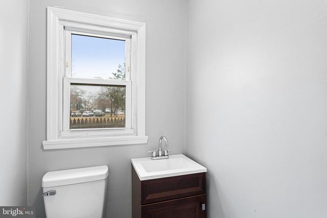 607 NEW JERSEY AVE, Palmyra, NJ 08065