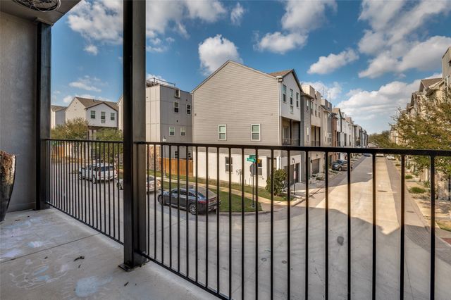 1434 Elevado Drive, Dallas, TX 75212