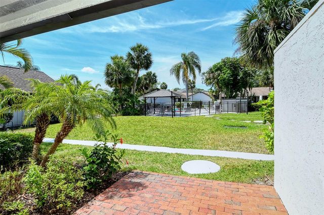 3545 LONGMEADOW 23, Sarasota, FL 34235