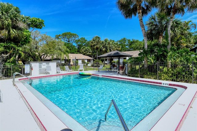 3545 LONGMEADOW 23, Sarasota, FL 34235
