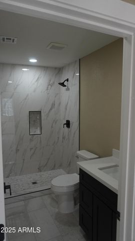 1044 E Whitton Avenue back, Phoenix, AZ 85014