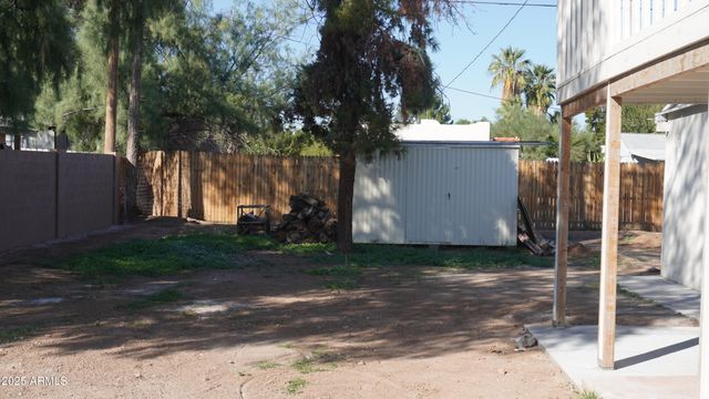 1044 E Whitton Avenue back, Phoenix, AZ 85014