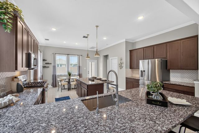 8203 Dovers Den, San Antonio, TX 78253