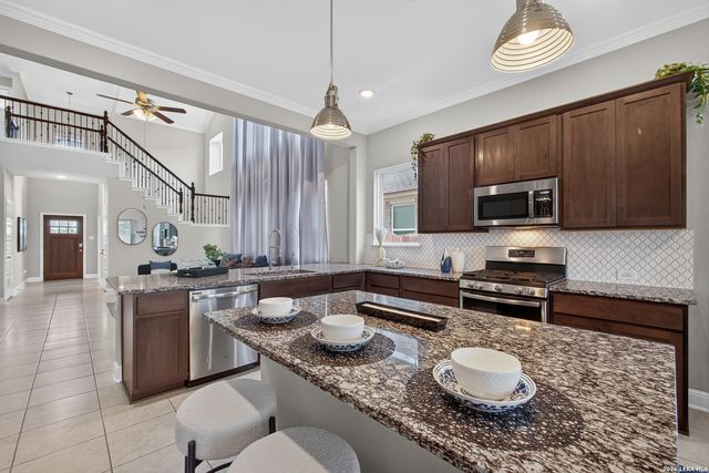 8203 Dovers Den, San Antonio, TX 78253