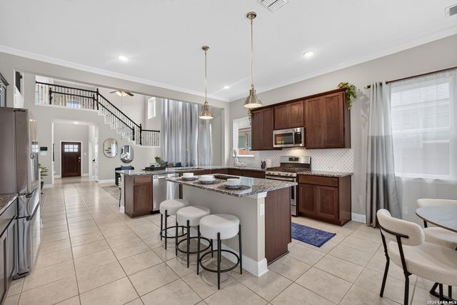 8203 Dovers Den, San Antonio, TX 78253