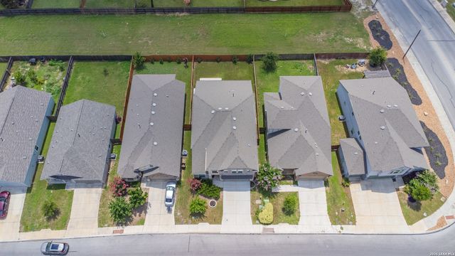 8203 Dovers Den, San Antonio, TX 78253