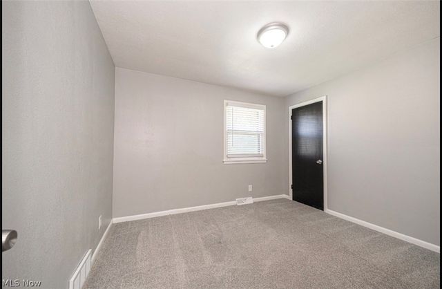 3525 Shirley Road, Youngstown, OH 44502