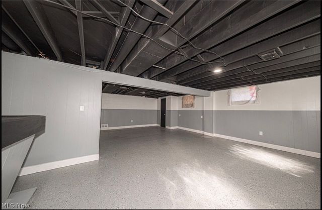 3525 Shirley Road, Youngstown, OH 44502