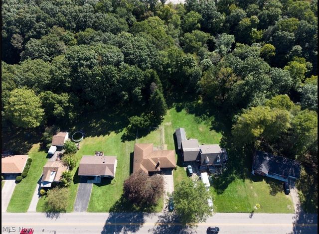 3525 Shirley Road, Youngstown, OH 44502