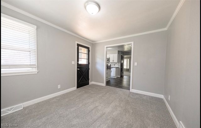 3525 Shirley Road, Youngstown, OH 44502