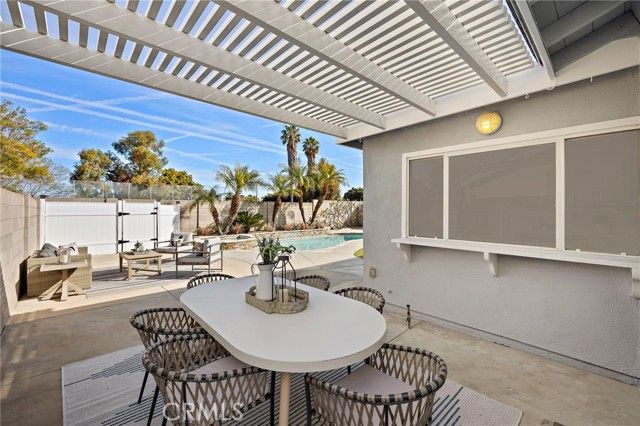 5711 Rogers Drive, Huntington Beach, CA 92649