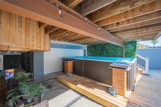 2214 COVENTRY AVENUE, Lakeland, FL 33803