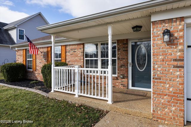 7822 Westbrook Rd, Louisville, KY 40258