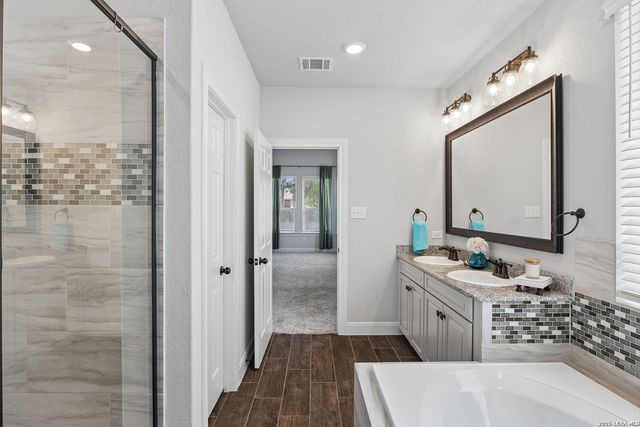 10833 Bango Farms, San Antonio, TX 78254