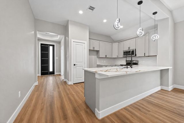12431 Green Ridge Drive, Willis, TX 77318