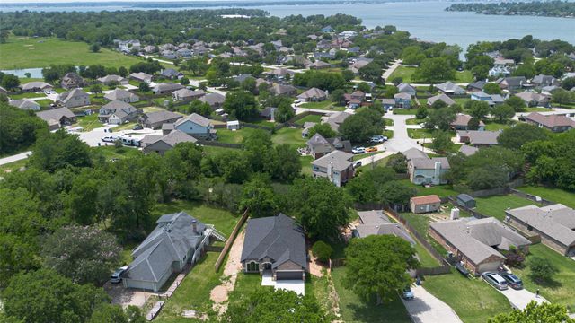 12431 Green Ridge Drive, Willis, TX 77318