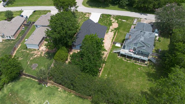 12431 Green Ridge Drive, Willis, TX 77318