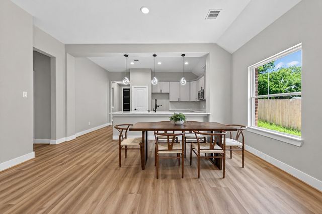 12431 Green Ridge Drive, Willis, TX 77318