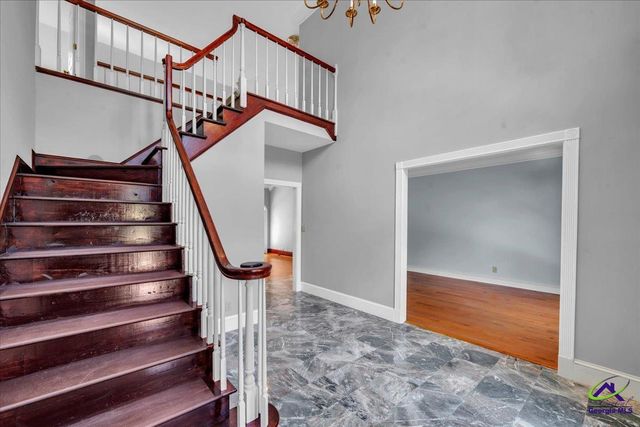 98 beverly Drive, Bonaire, GA 31005