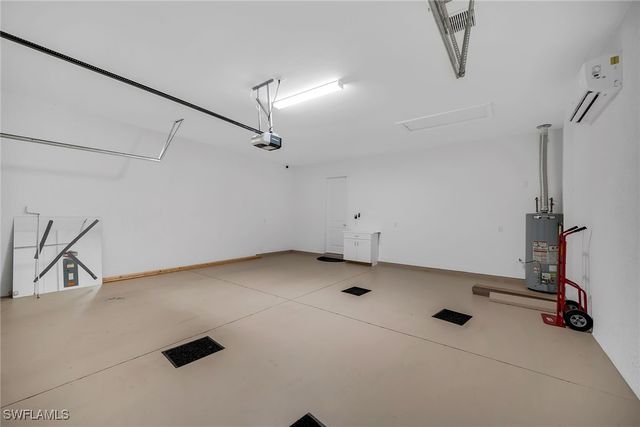 3273 Belon LN, Naples, FL 34114