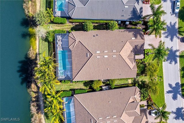 3273 Belon LN, Naples, FL 34114