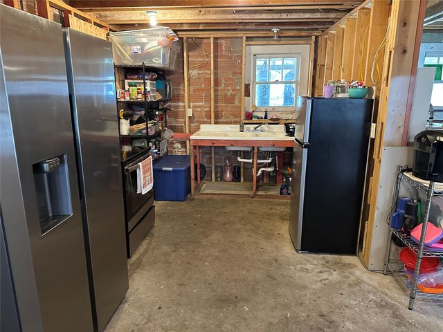 641 Baxter Street, Garwood, TX 77442