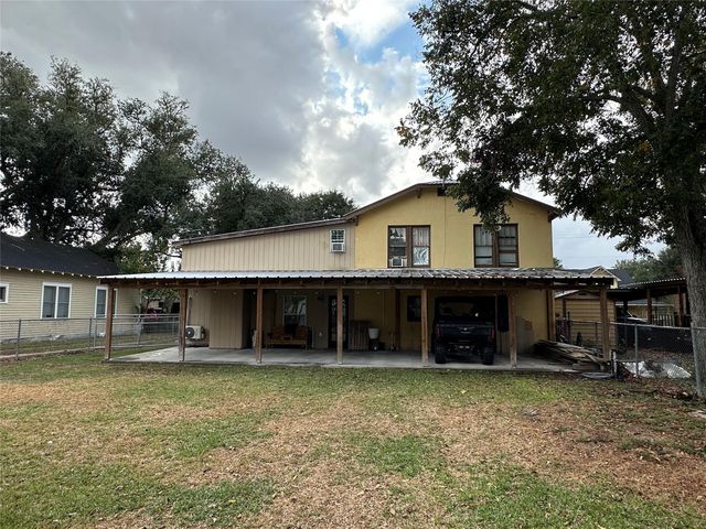 641 Baxter Street, Garwood, TX 77442