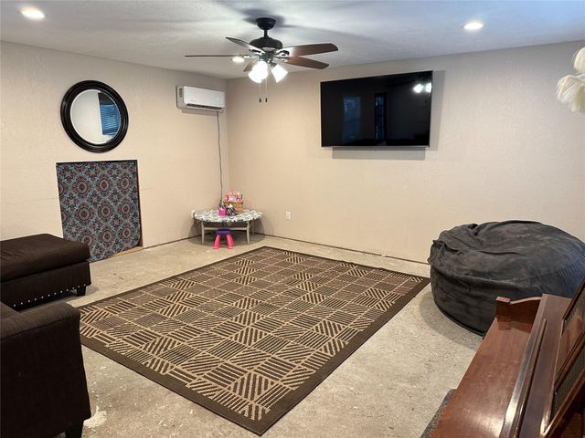 641 Baxter Street, Garwood, TX 77442