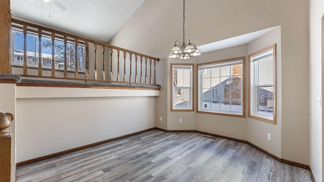 16407 Griffon Trail, Lakeville, MN 55044