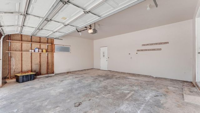 16407 Griffon Trail, Lakeville, MN 55044