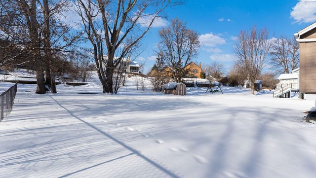 16407 Griffon Trail, Lakeville, MN 55044