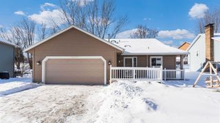 16407 Griffon Trail, Lakeville, MN 55044
