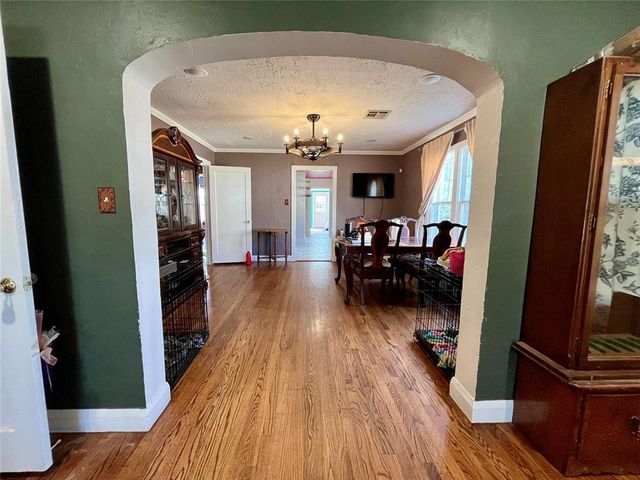 1710 N Park Avenue, Shawnee, OK 74804