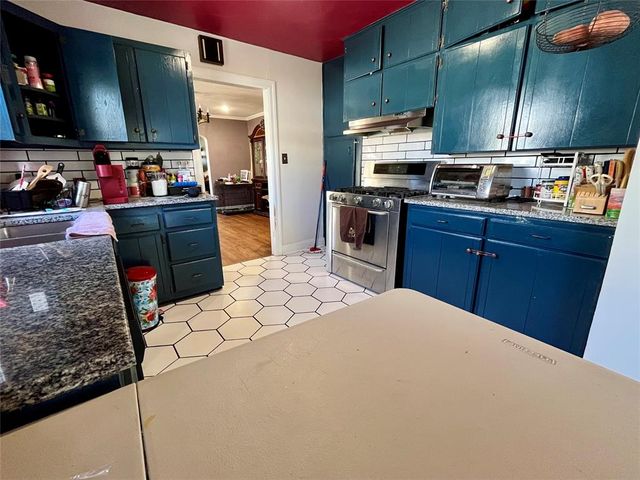 1710 N Park Avenue, Shawnee, OK 74804