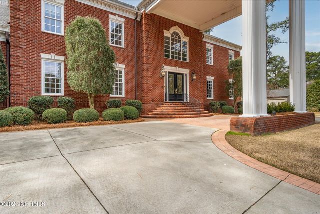 3422 Buena Vista Court, Kinston, NC 28504