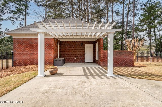 3422 Buena Vista Court, Kinston, NC 28504