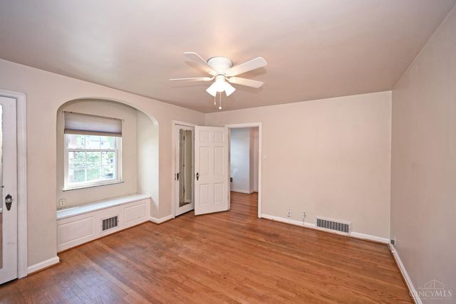 1096 Sunnyslope Drive, Cincinnati, OH 45229