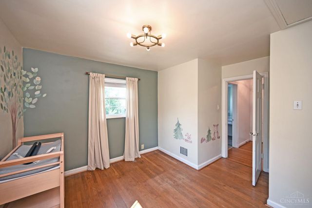 1096 Sunnyslope Drive, Cincinnati, OH 45229