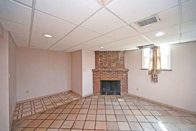 1096 Sunnyslope Drive, Cincinnati, OH 45229