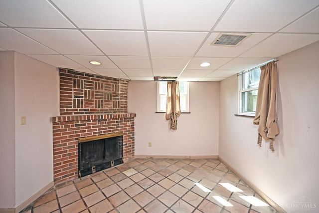 1096 Sunnyslope Drive, Cincinnati, OH 45229