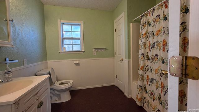 6320 Fox, San Antonio, TX 78233