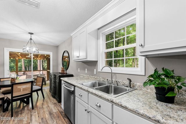 240 Creekwood Drive, Kingsland, GA 31548