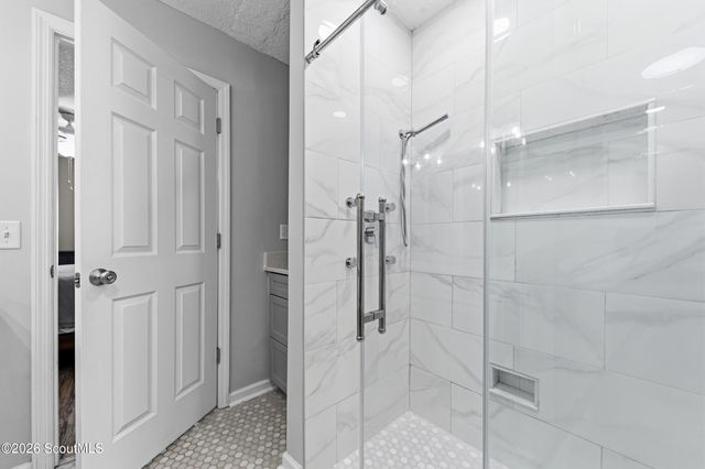 240 Creekwood Drive, Kingsland, GA 31548