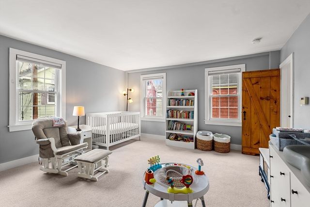 10 Turner St, Salem, MA 01970