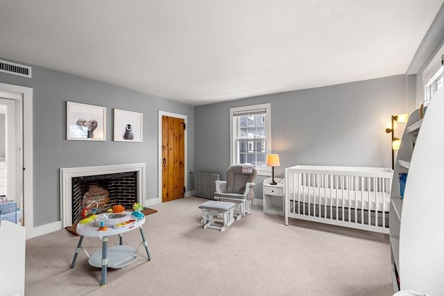 10 Turner St, Salem, MA 01970