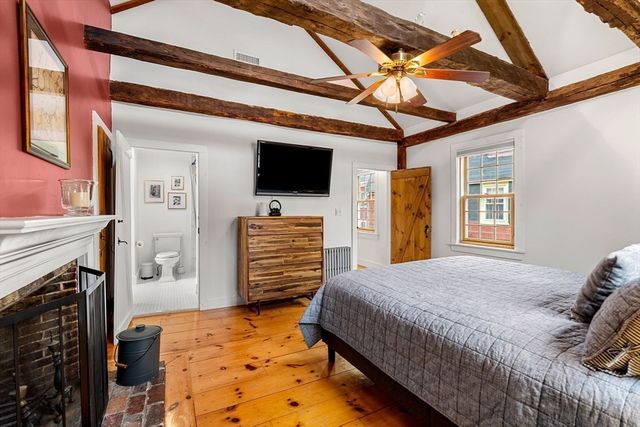 10 Turner St, Salem, MA 01970